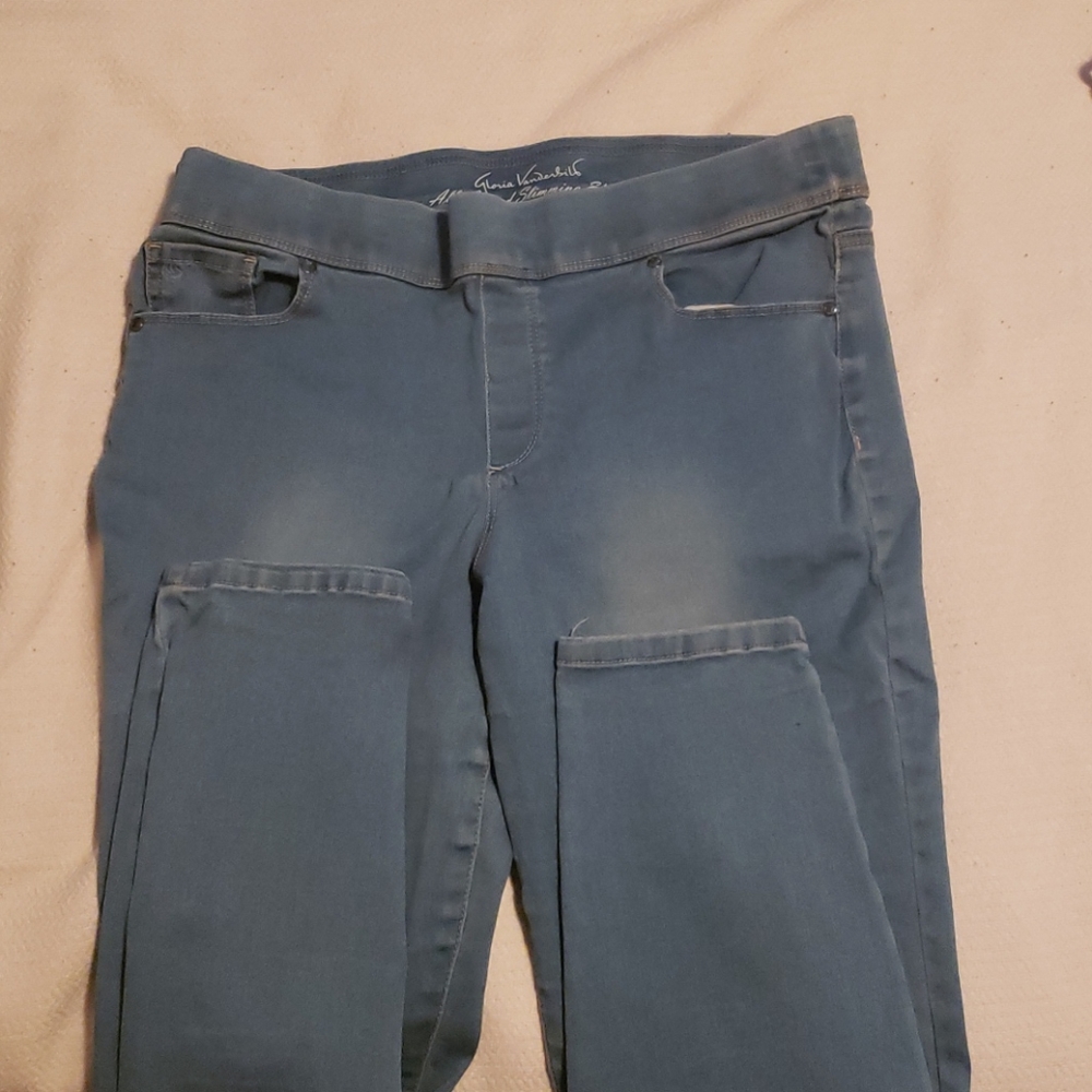 Stretchy jeans